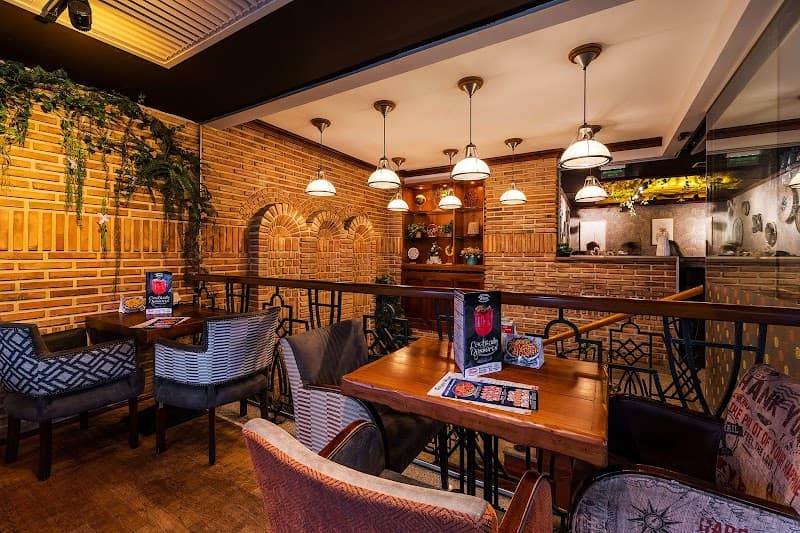 Хепи Бар и Грил