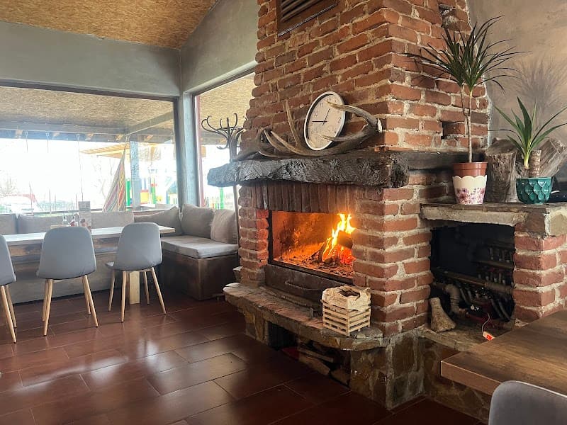 Семеен ресторант "Фермата"